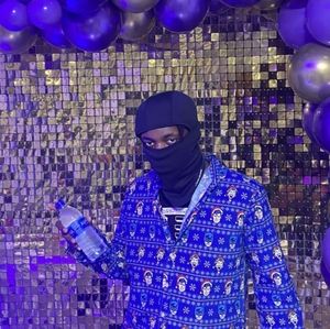 Meet your Posher, Akglobal